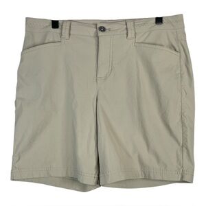 Eddie Bauer Women’s Horizon Flat Front Size 8 Khaki Colored Hiking Shorts